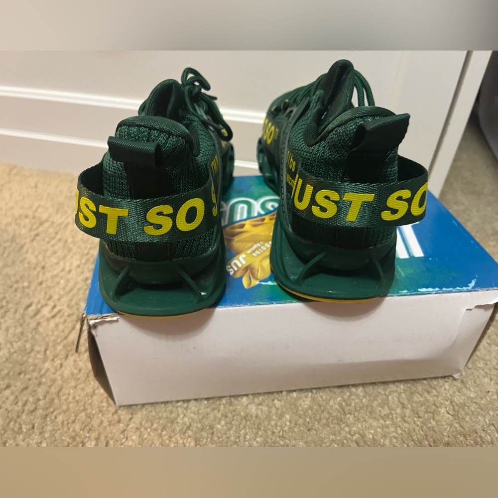 Shoes - Picture 3 of 3